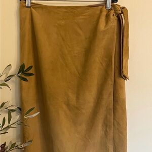 Oscar de la renta suede skirt